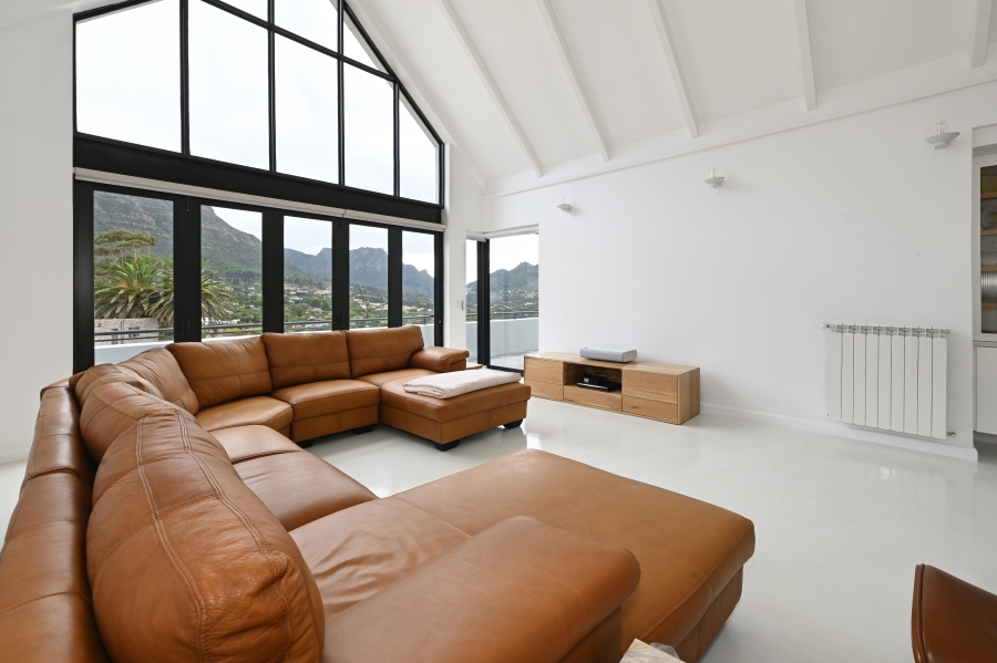 3 Bedroom Property for Sale in Hout Bay Western Cape